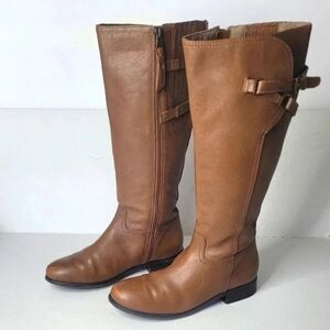 TROTTERS Lucky Leather Boots. Size 7.5